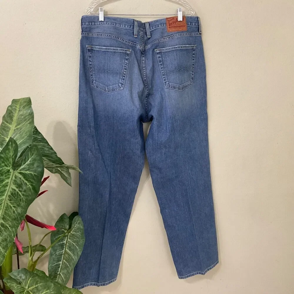 Lucky Brand Mens Jeans. 38 X 32.5”  Short Bootcut.
